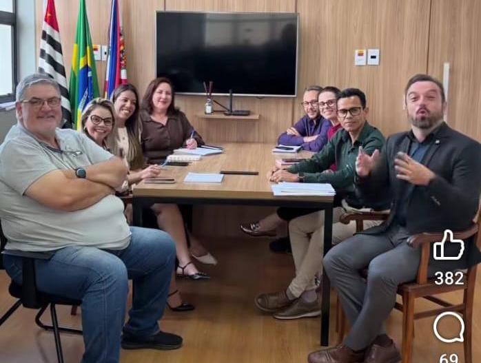  Em vídeo, Cavalin fala sobre as casas populares e não esclarece nada